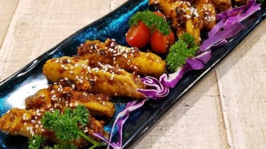 四川麻辣單骨雞中翼(E2)